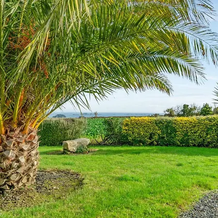 Maison De 2 Avec Vue Sur La Jardin Amenage Et Wifi A Hébergement de vacances *