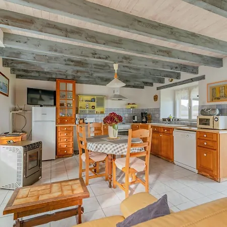 Hébergement de vacances Maison De 2 Avec Vue Sur La Jardin Amenage Et Wifi A Paimpol